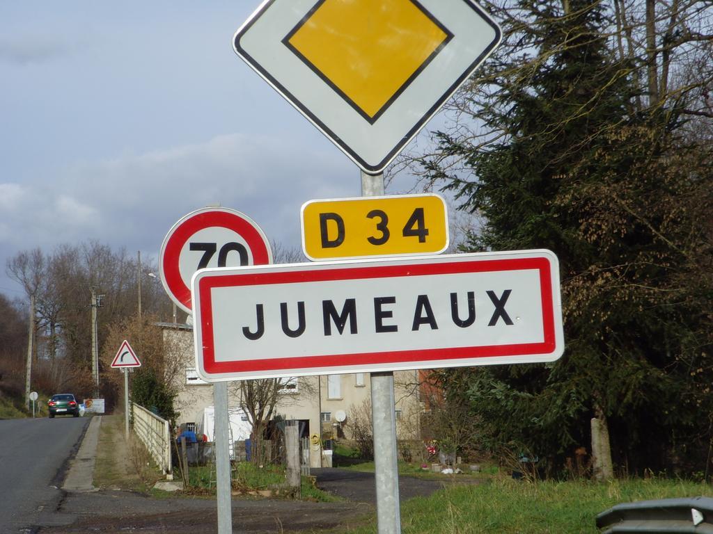 Hotel Le Bravard Jumeaux