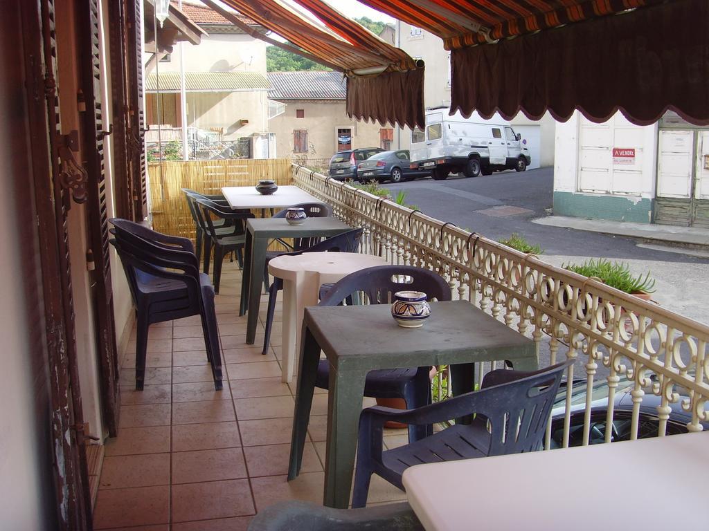 Le Bravard Jumeaux