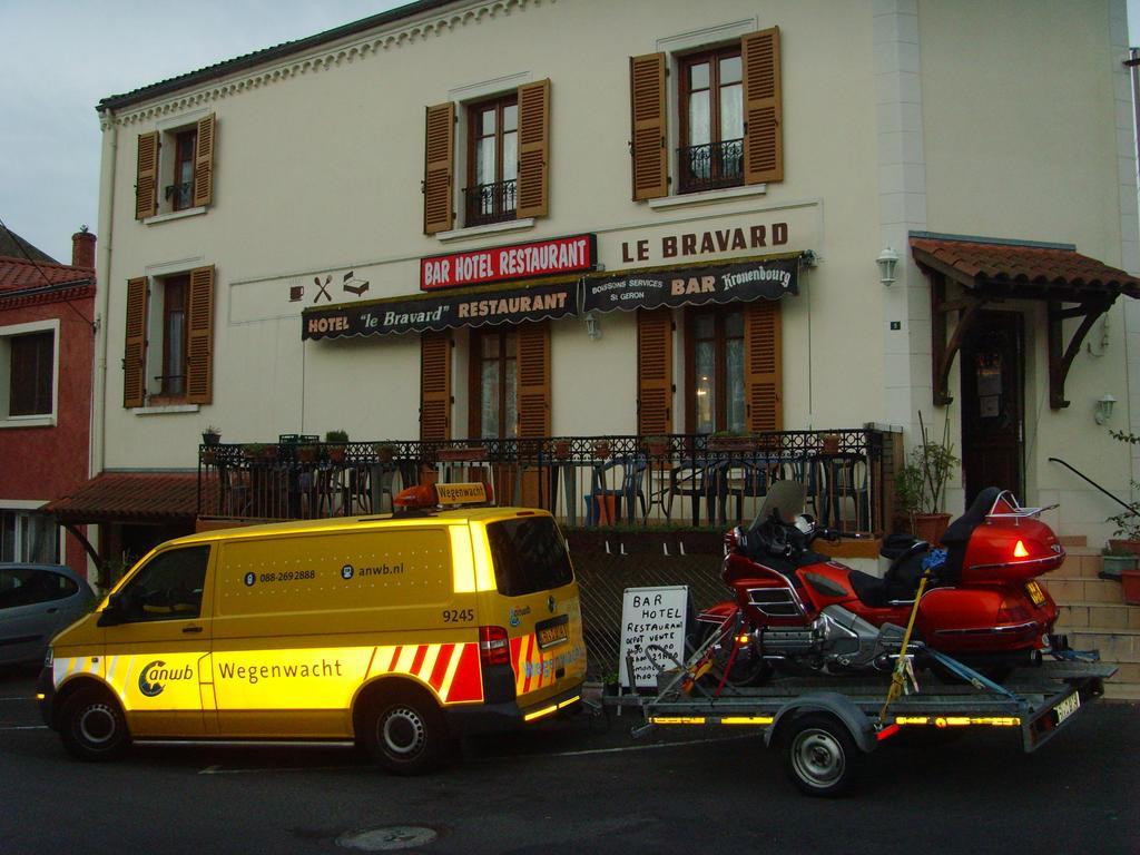 Le Bravard 3* Jumeaux