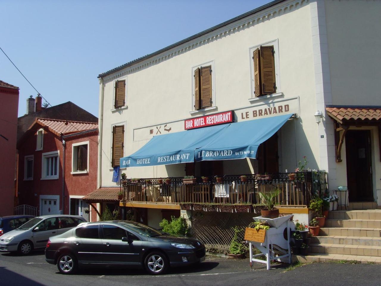 Le Bravard 3*