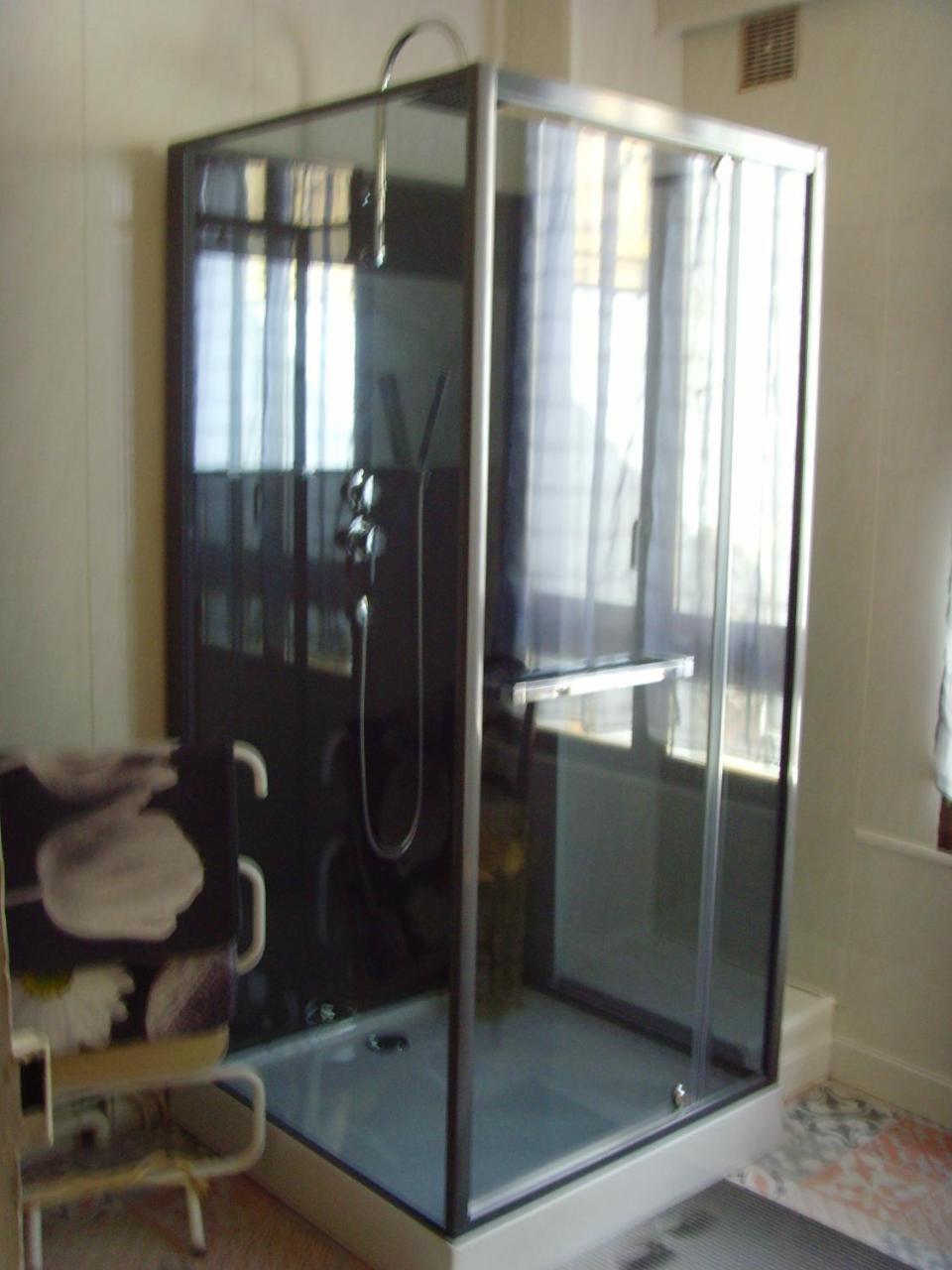 Le Bravard Hotel 3*